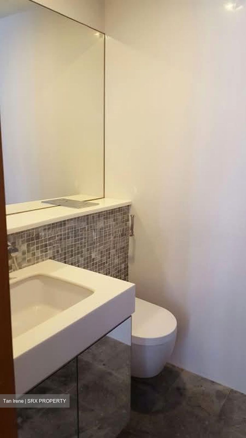 RV Suites (D10), Apartment #578765811